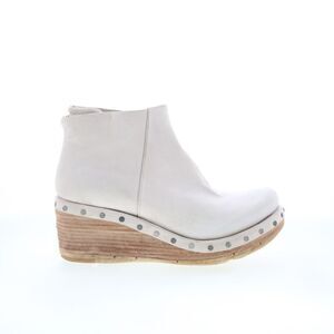 A.S. 98 Womens Savina White Boots (NWT)